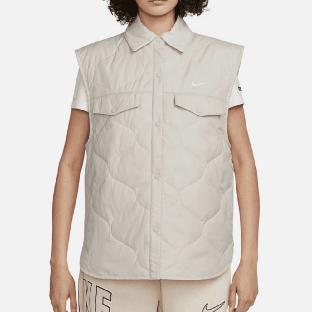 Nike Women's Quilted Vest in Cream